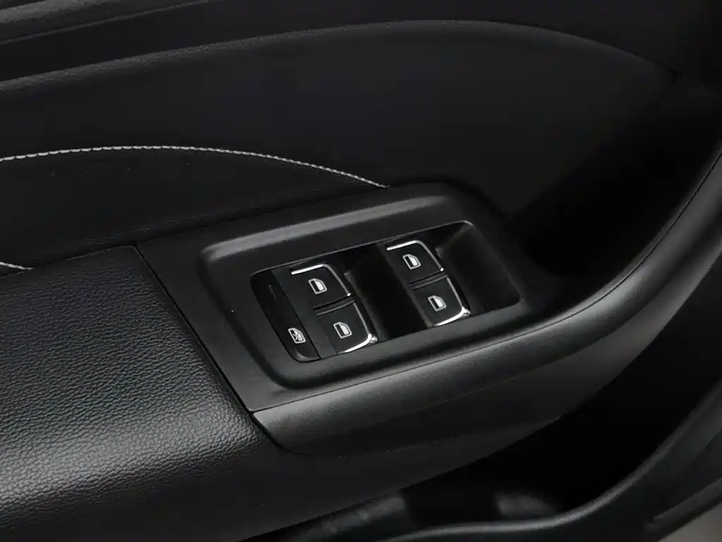 Roewe i6 Classic 2022 — фото 9