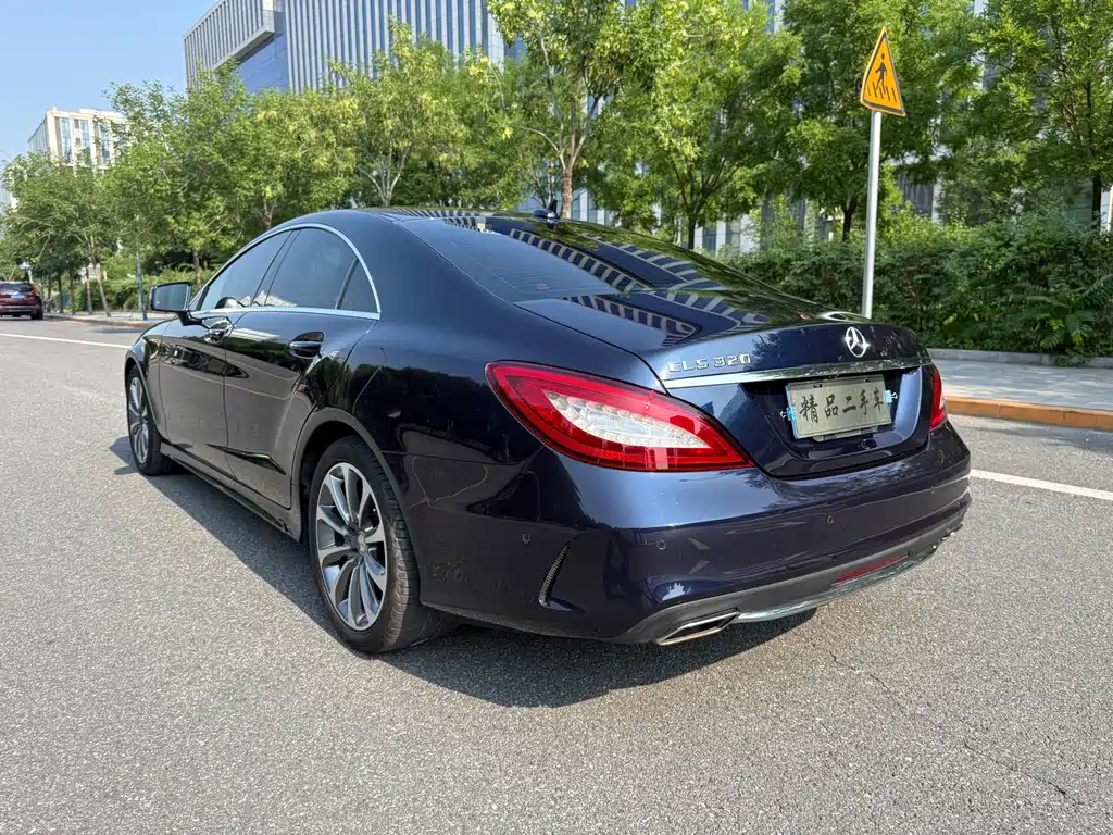 Mercedes-Benz CLS 2015 — фото 4