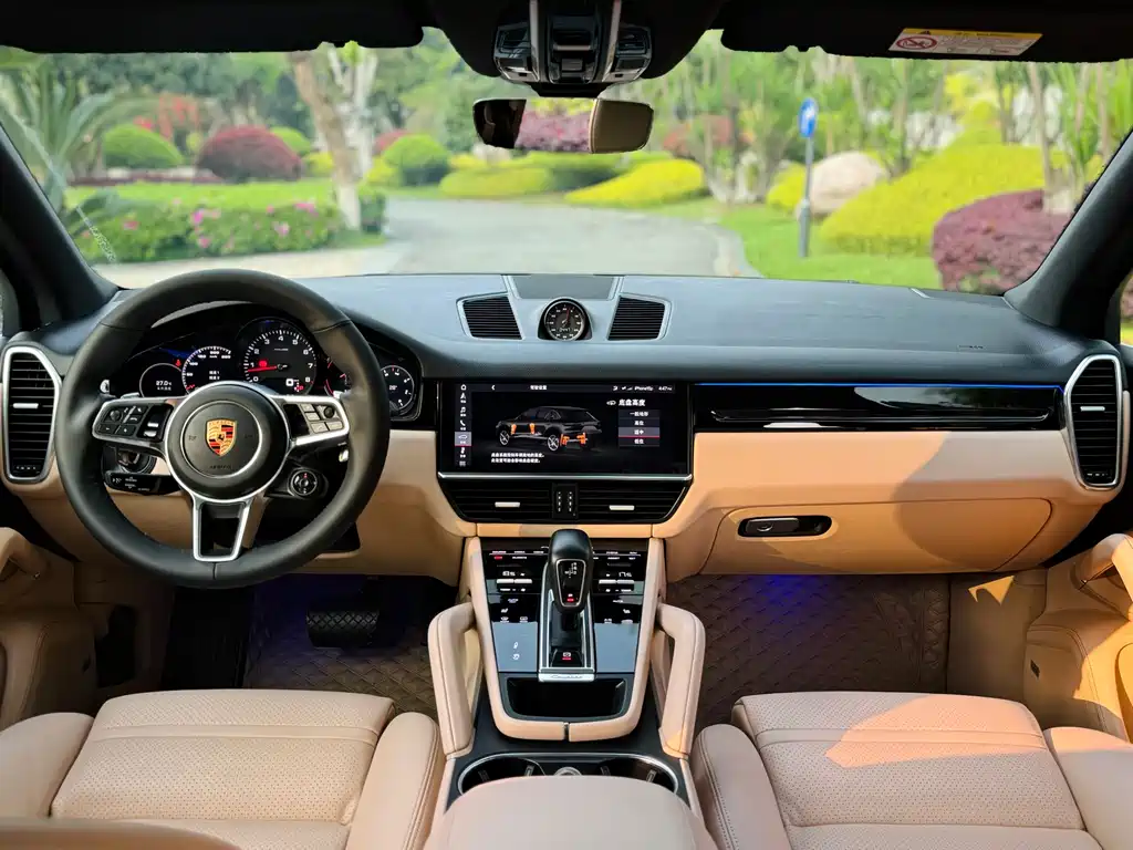 Porsche Cayenne 2018 — фото 9