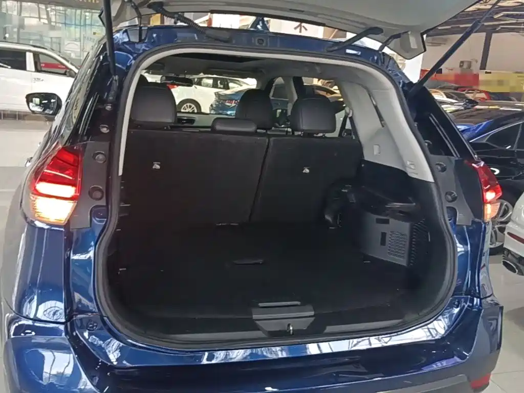 Nissan X-Trail 2018 — фото 19