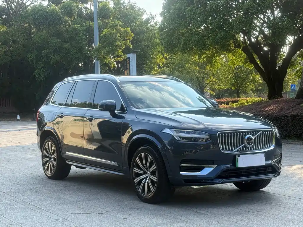 Volvo XC90 Plug-In Hybrid 2021 — фото 3