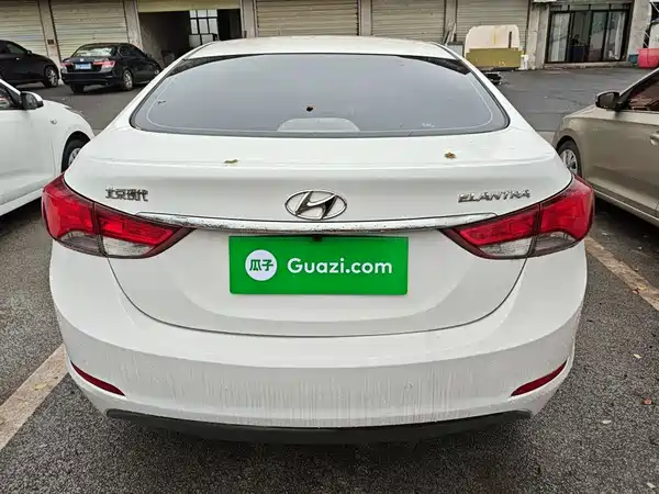Hyundai Elantra Langdong 2016