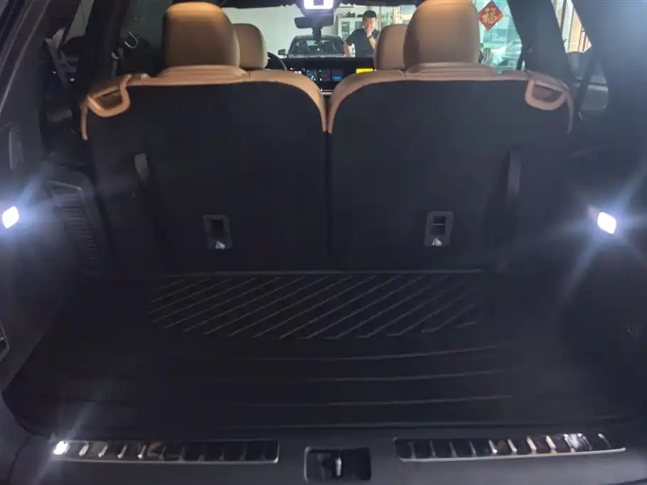 Li Auto Li ONE 2021