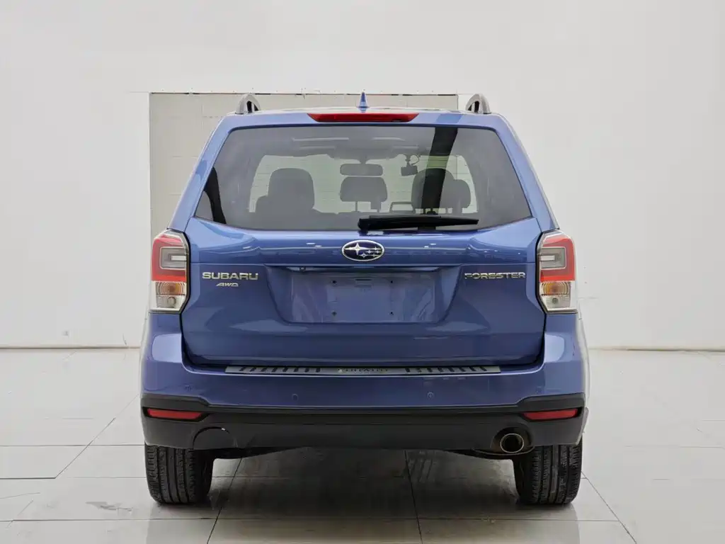 Subaru Forester 2016 — фото 9