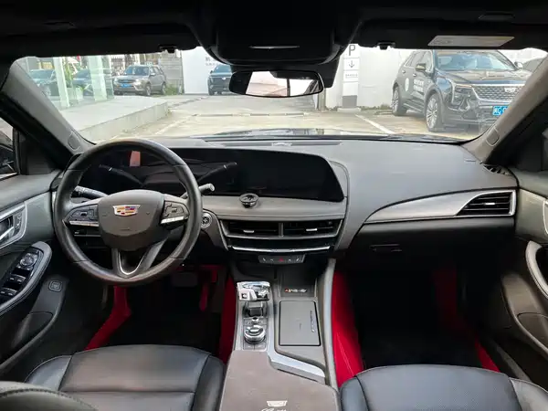 Cadillac CT5 2024