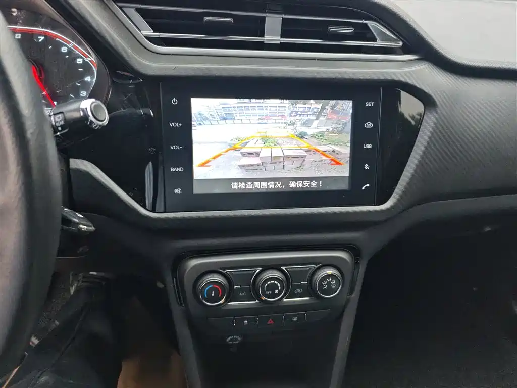 Chery Tiggo 3x 2018 — фото 13