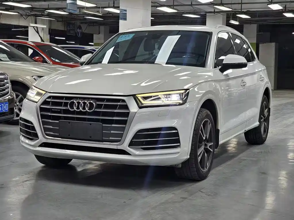 Audi Q5L 2019
