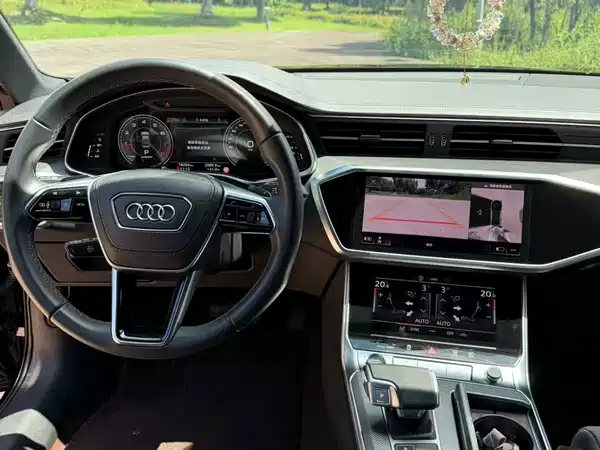 Audi A6L 2024