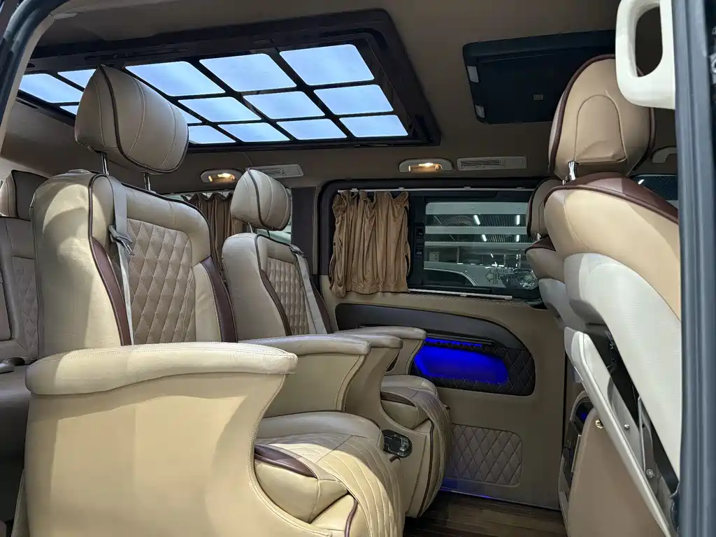Mercedes-Benz Vito 2019 — фото 17