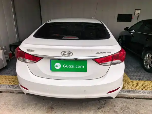 Hyundai Elantra Langdong 2015