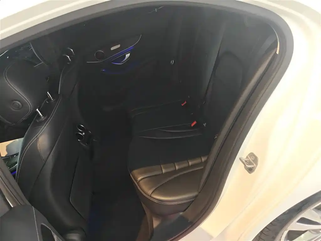 Mercedes-Benz C-Class 2020 — фото 17