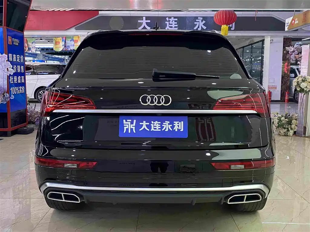 Audi Q5L 2022 — фото 16