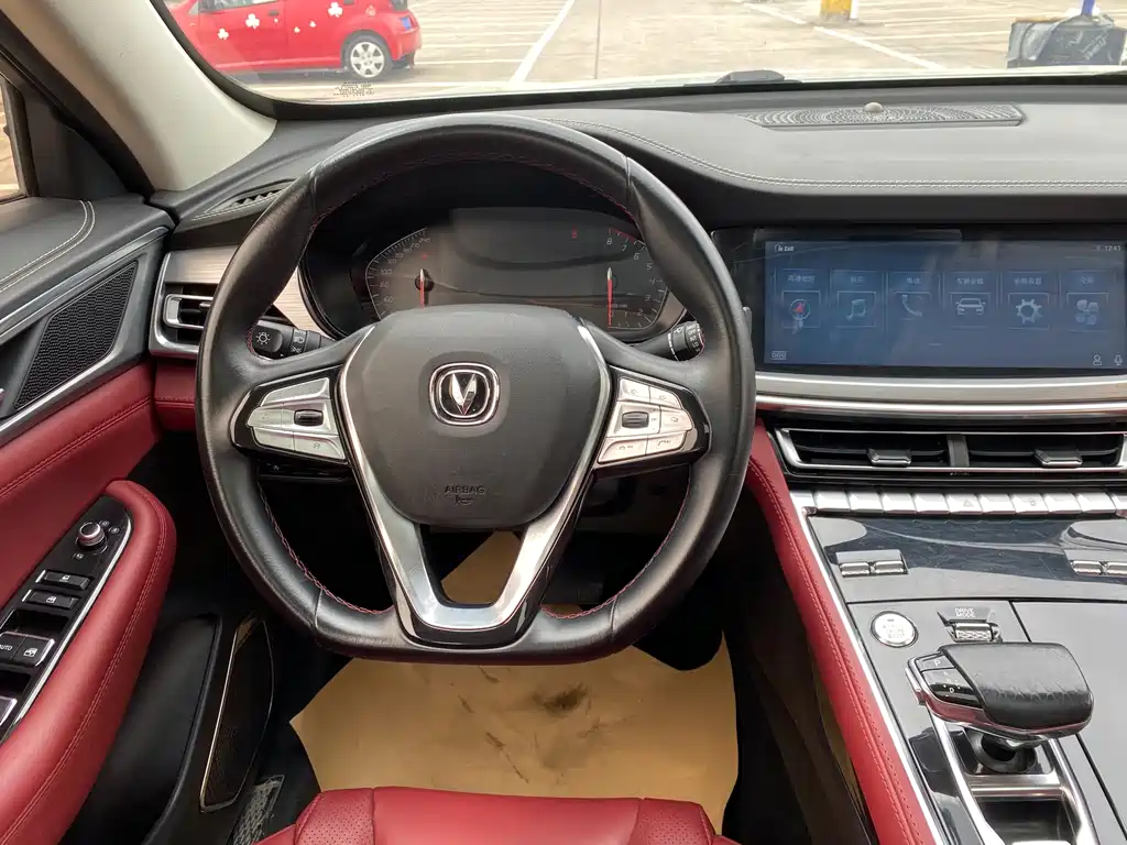 Changan CS85 COUPE 2019 — фото 11