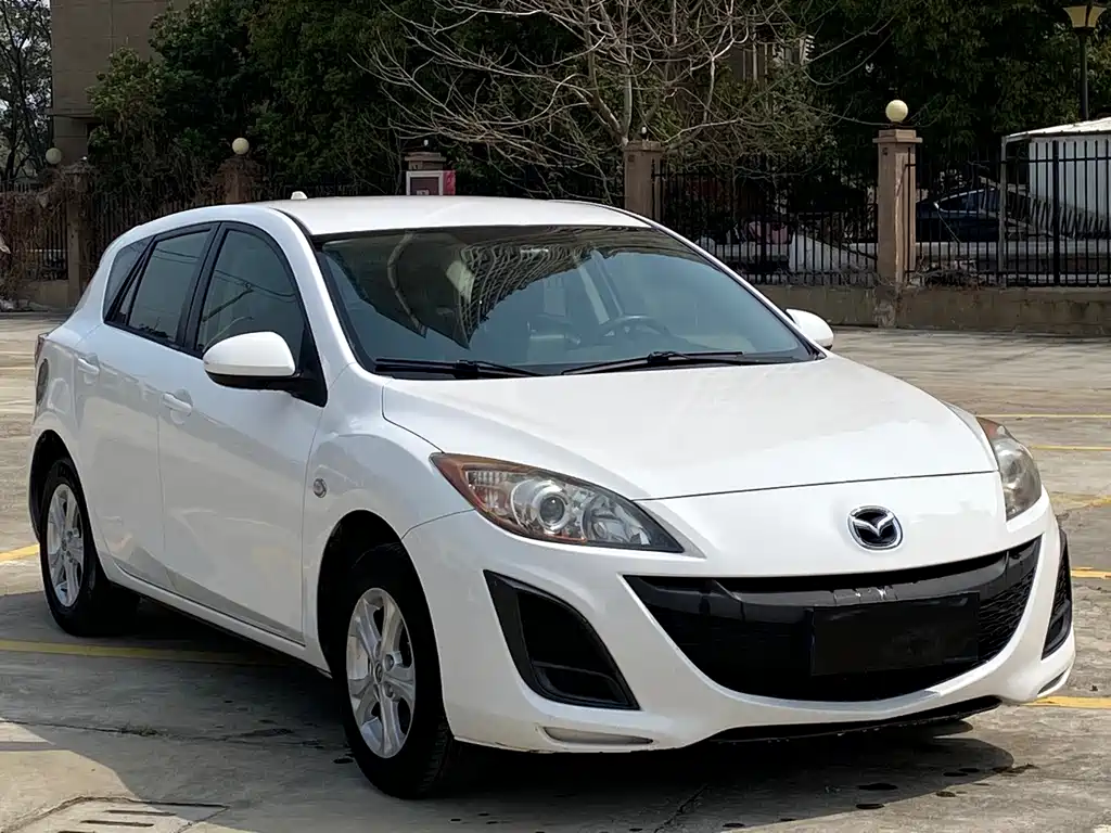 Mazda 3 Xingcheng 2014 — фото 3
