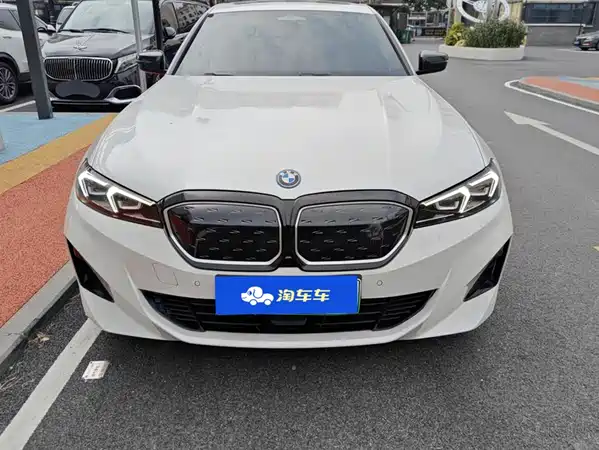 BMW i3 2023