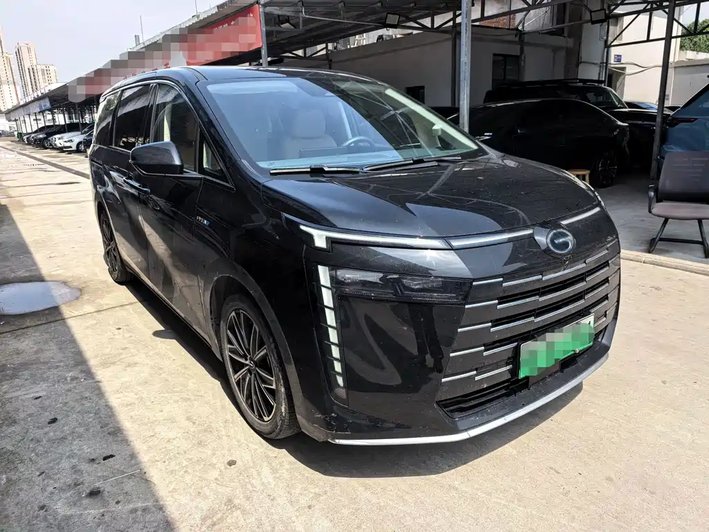 GAC Motor E8 PHEV 2024