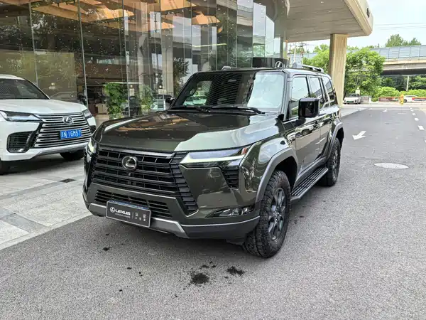 Lexus GX 2024