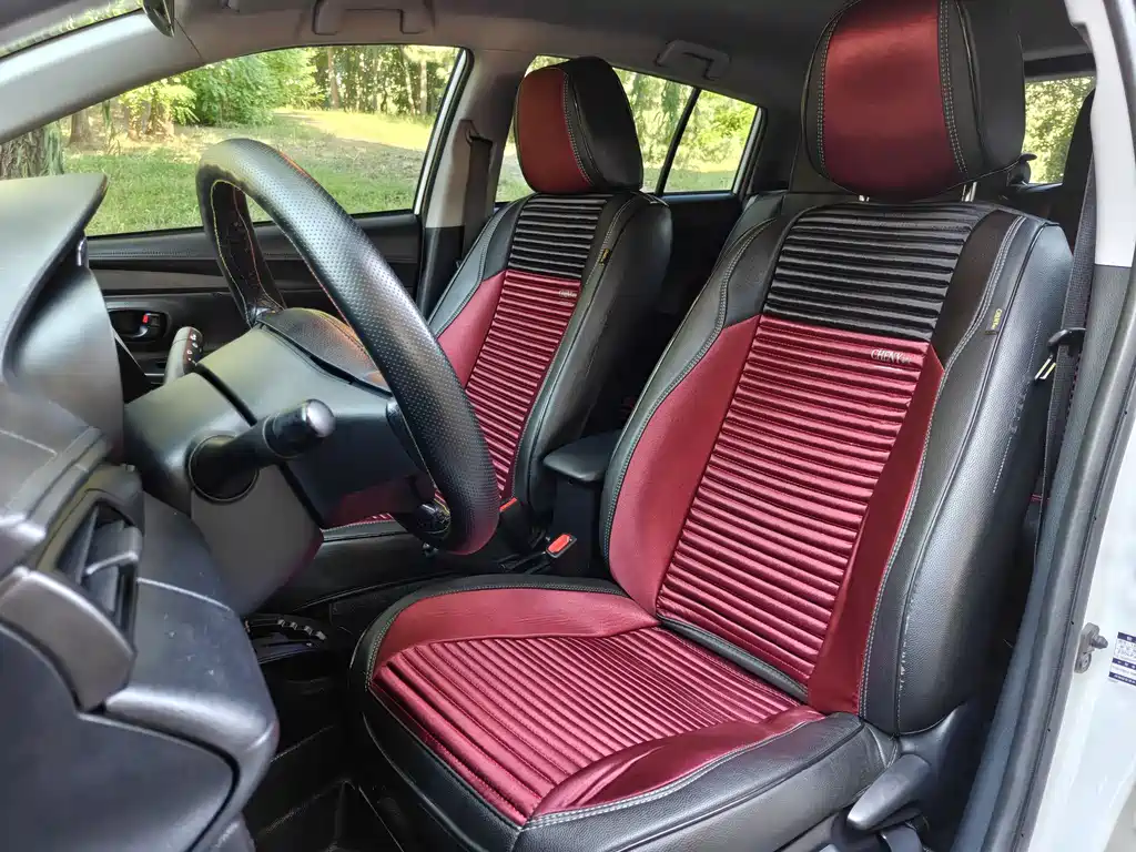 Toyota Yaris L 2020