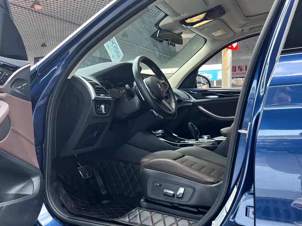 BMW X3 2019 — фото 12