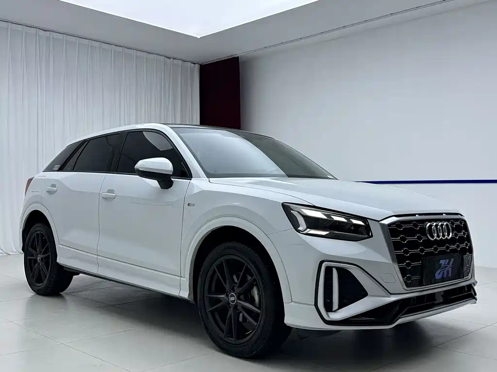 Audi Q2L 2022