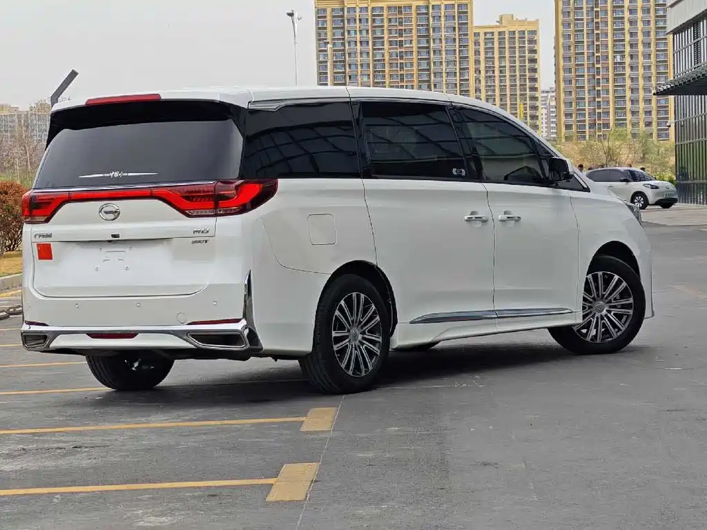 GAC Motor Trumpchi M8 2021 — фото 5