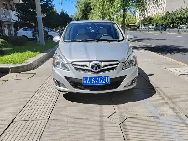 BAIC Motor E Series 2012