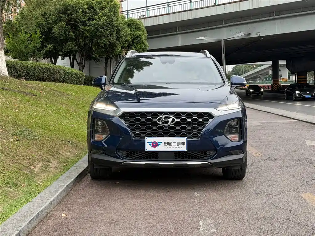 Hyundai Santa Fe 2021 — фото 2
