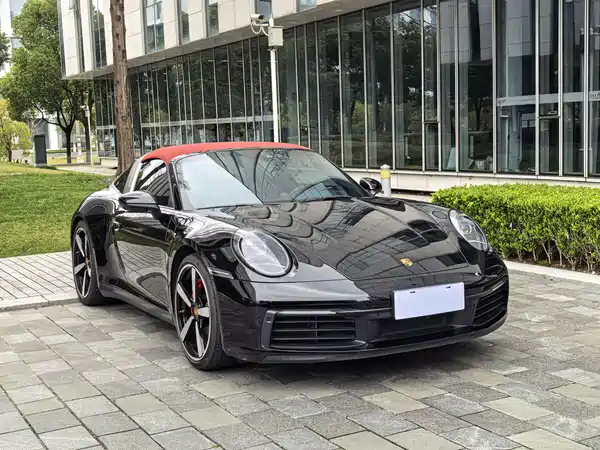 Porsche 911 2020