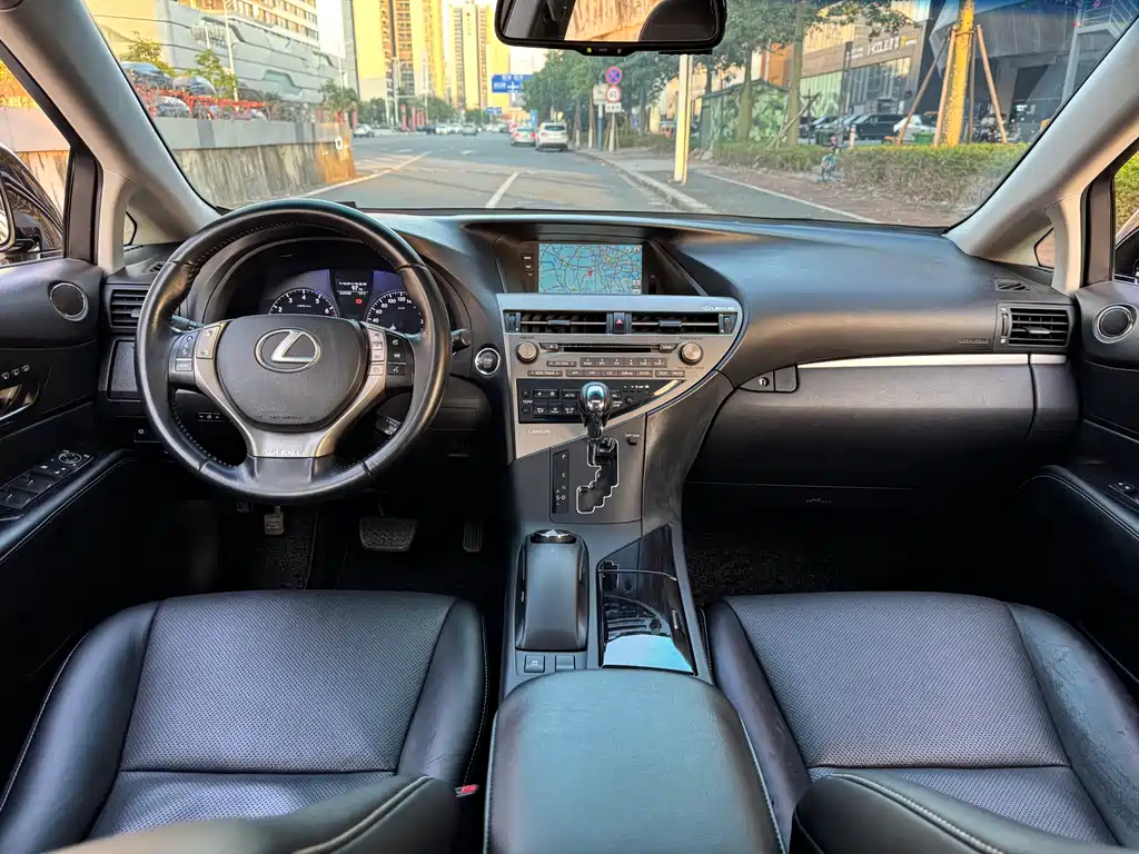 Lexus RX Classic 2014 — фото 11
