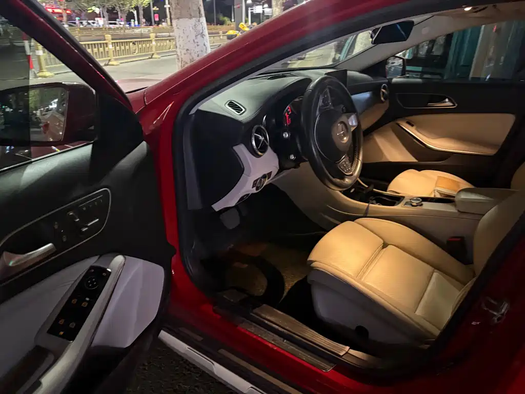 Mercedes-Benz GLA 2017 — фото 2