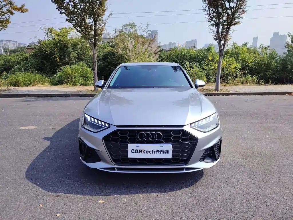 Audi A4L 2020