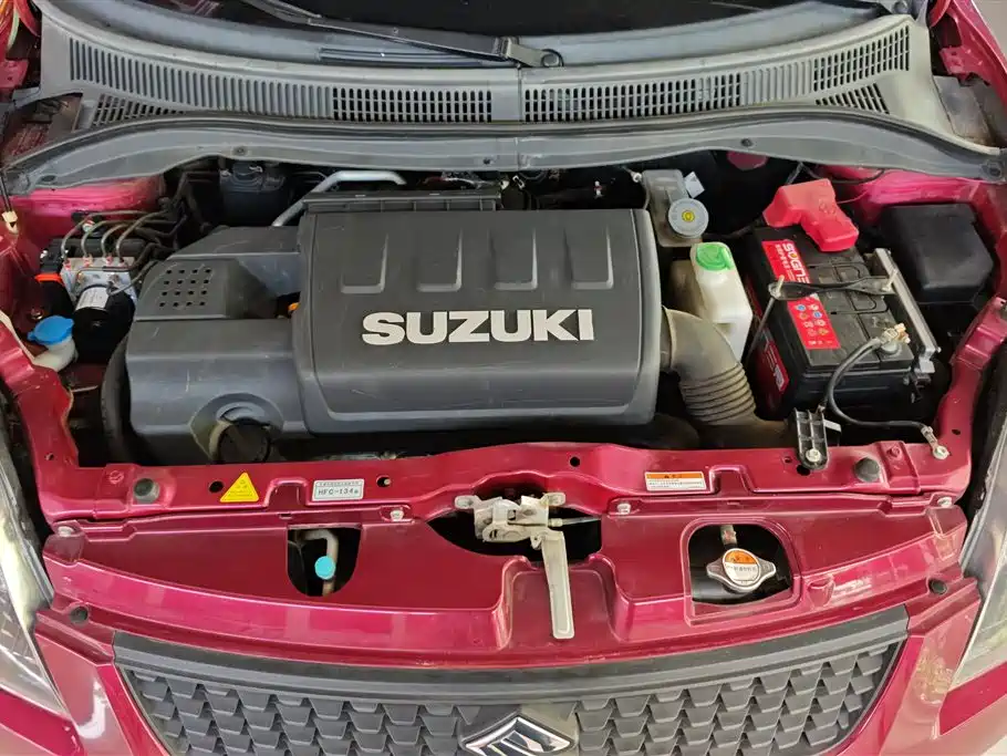 Suzuki Swift 2018 — фото 10