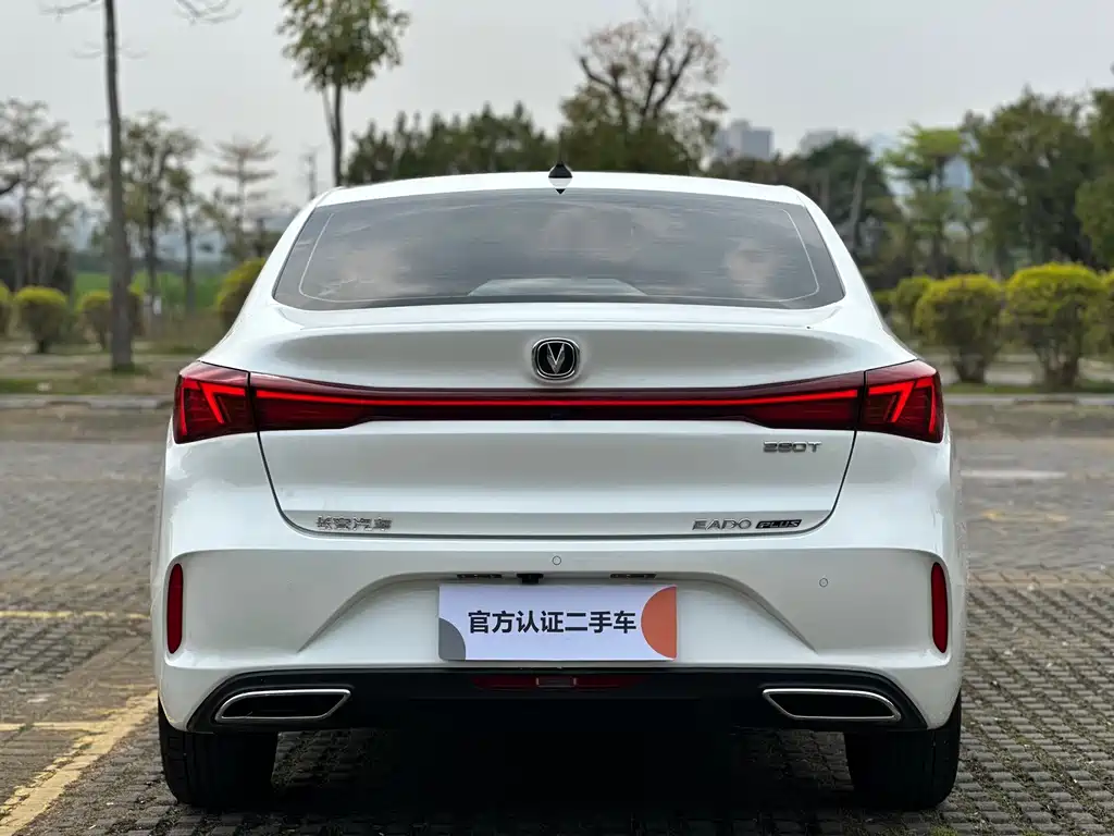 Changan Eado 2025 — фото 8