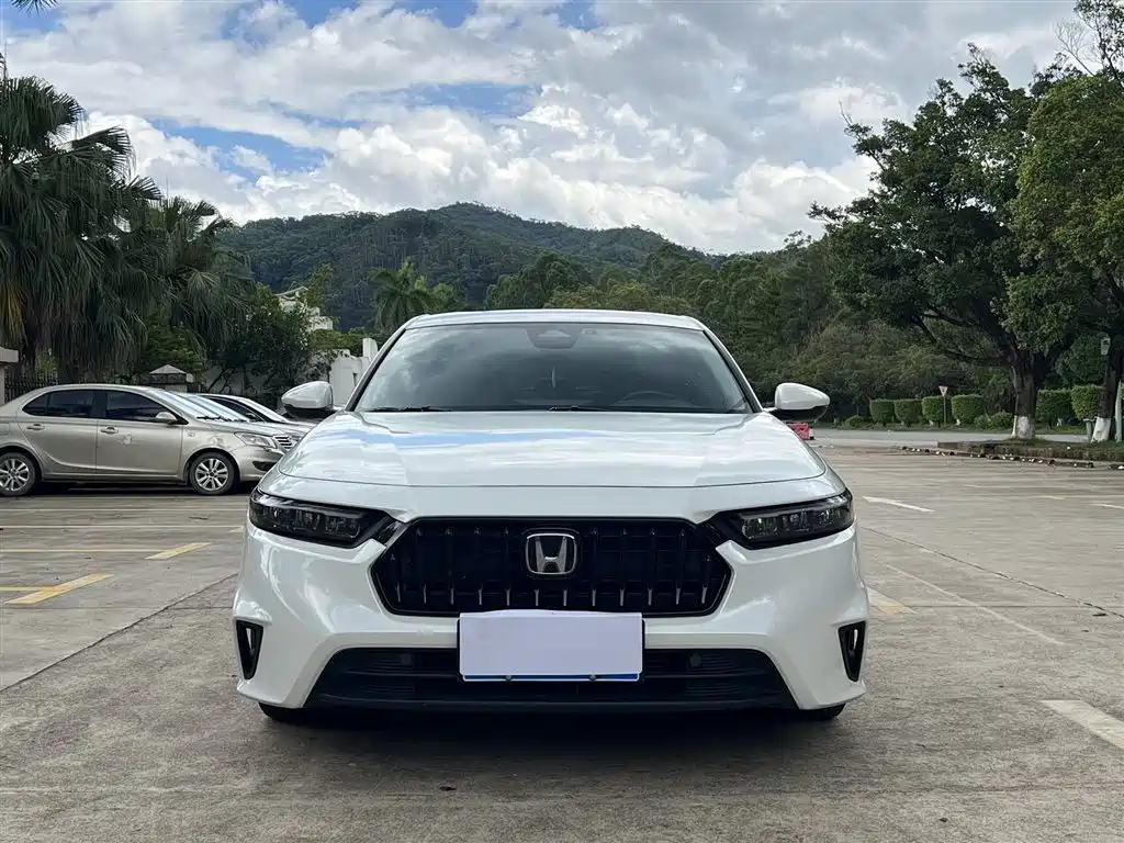Honda Inspire 2024
