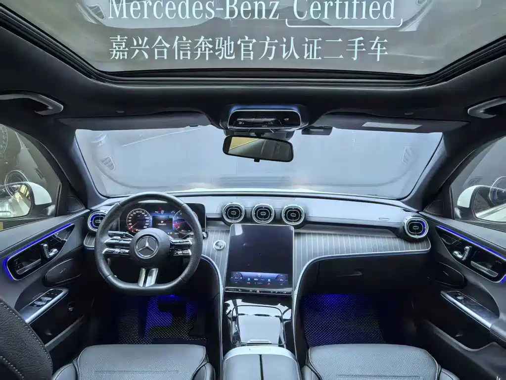 Mercedes-Benz C-Class 2024 — фото 14