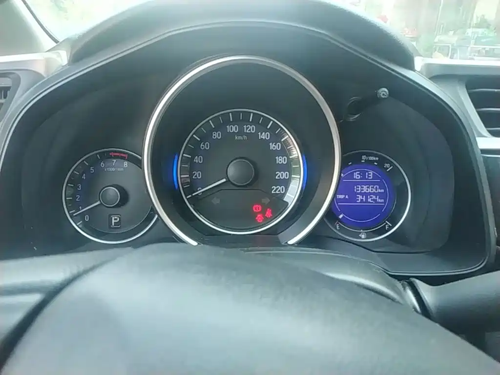 Honda Fit 2015 — фото 12