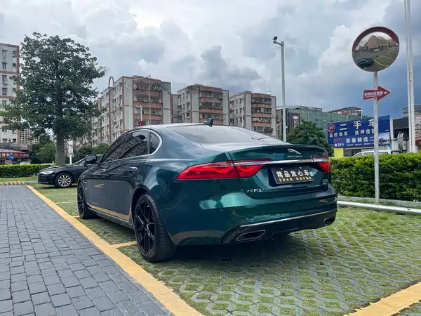 Jaguar XFL 2018