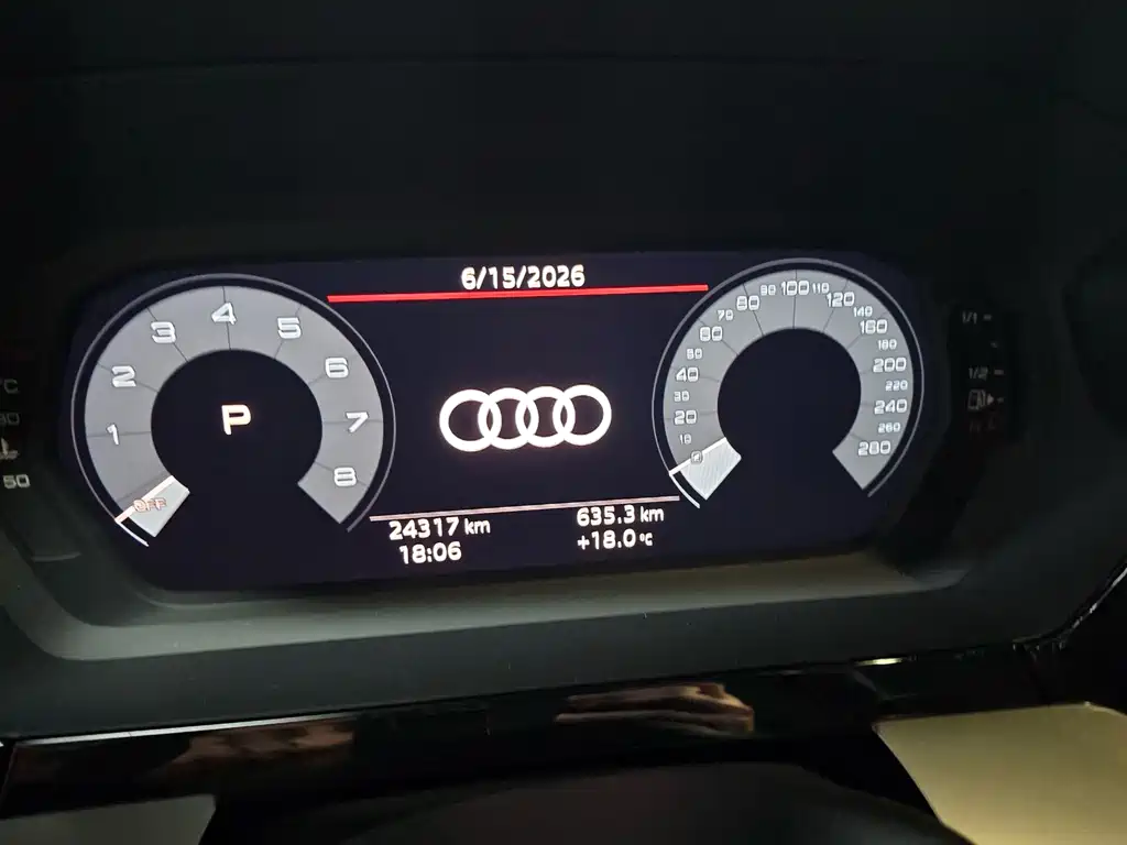 Audi A3 2023 — фото 4