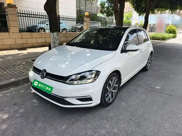 Volkswagen Golf 2020