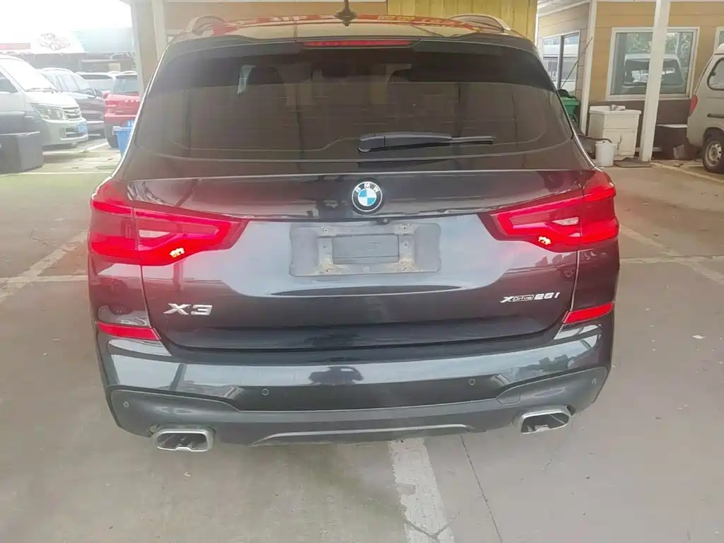 BMW X3 2021
