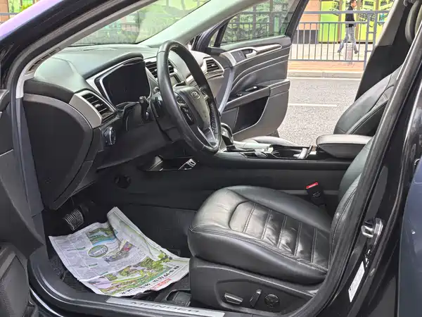 Ford Mondeo 2013