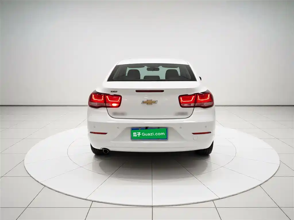 Chevrolet Malibu 2017 — фото 4