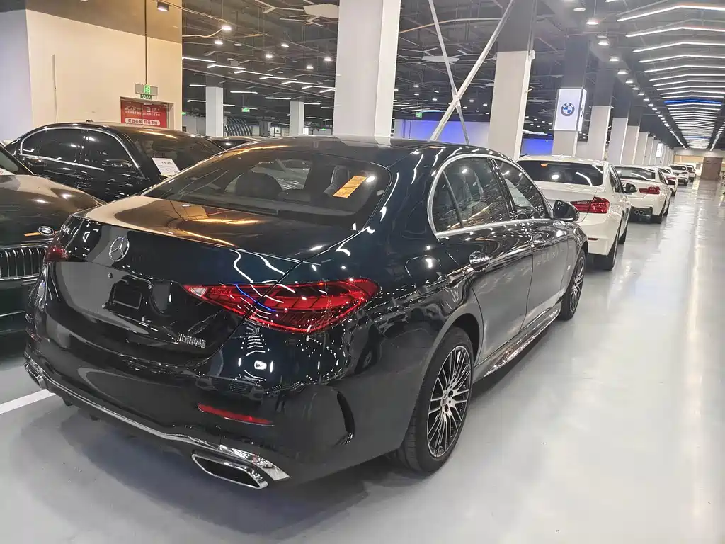Mercedes-Benz C-Class 2025 — фото 21