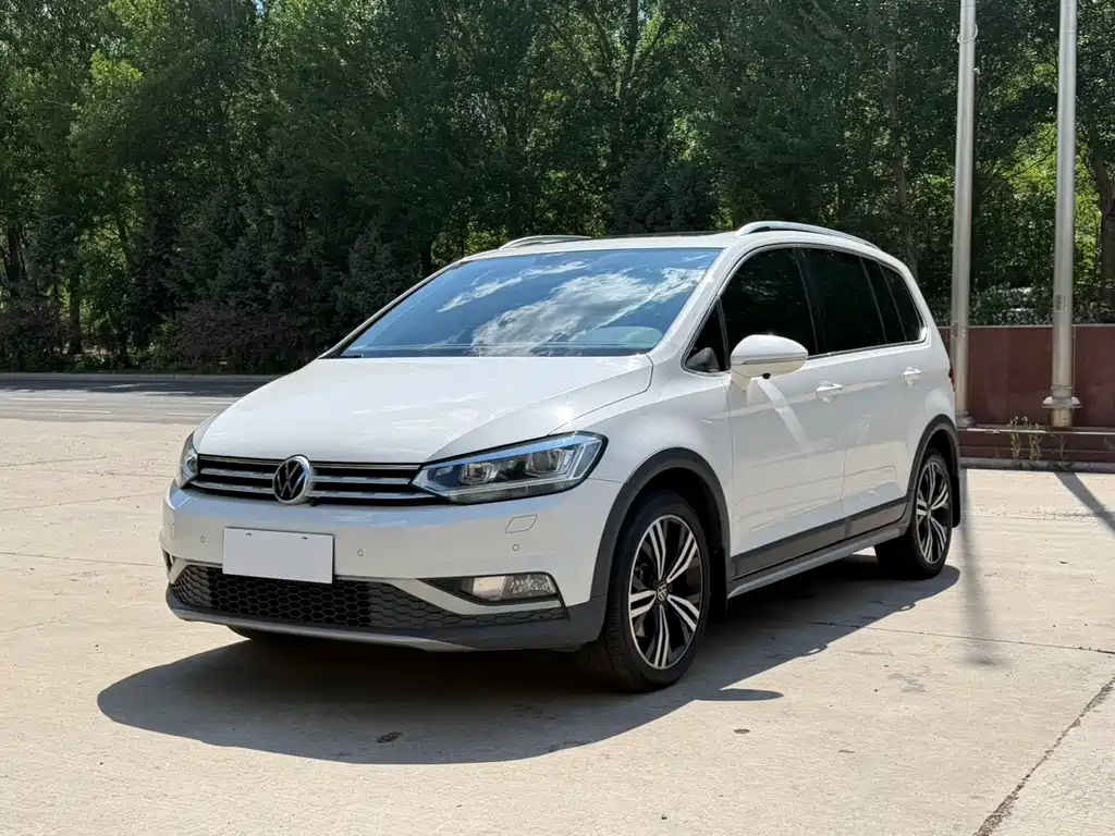 Volkswagen Touran 2022