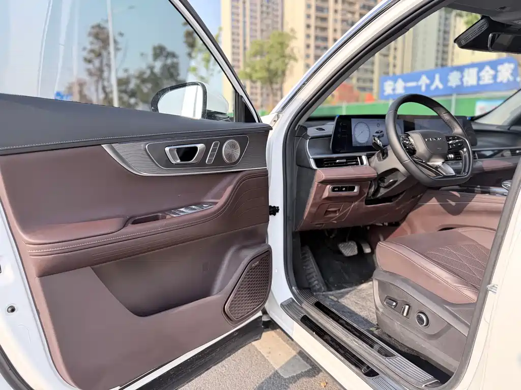 Chery Tiggo 8 PRO 2023 — фото 8