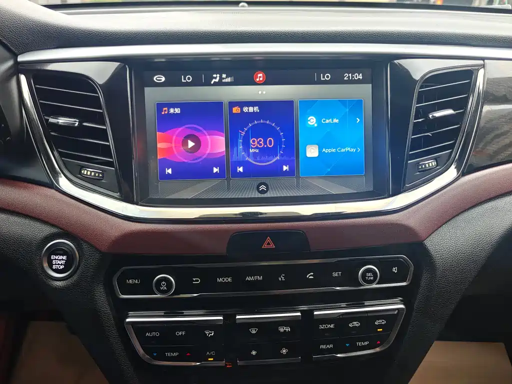 GAC Motor Trumpchi GS8 2018 — фото 12