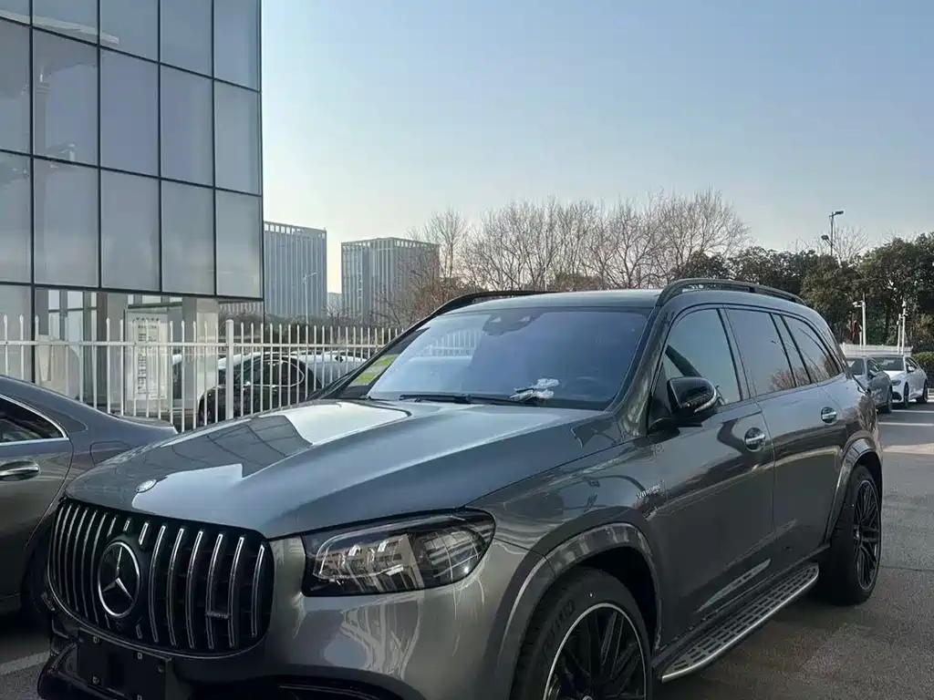 Mercedes-Benz GLS AMG — фото 5