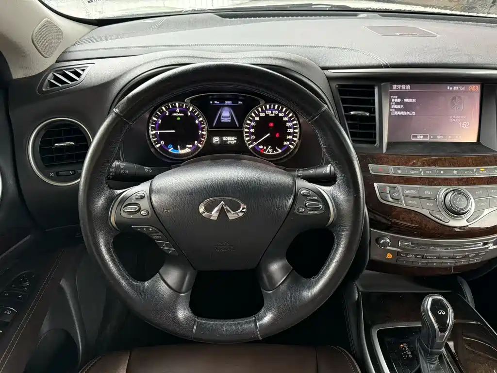 Infiniti QX60 2017 — фото 9