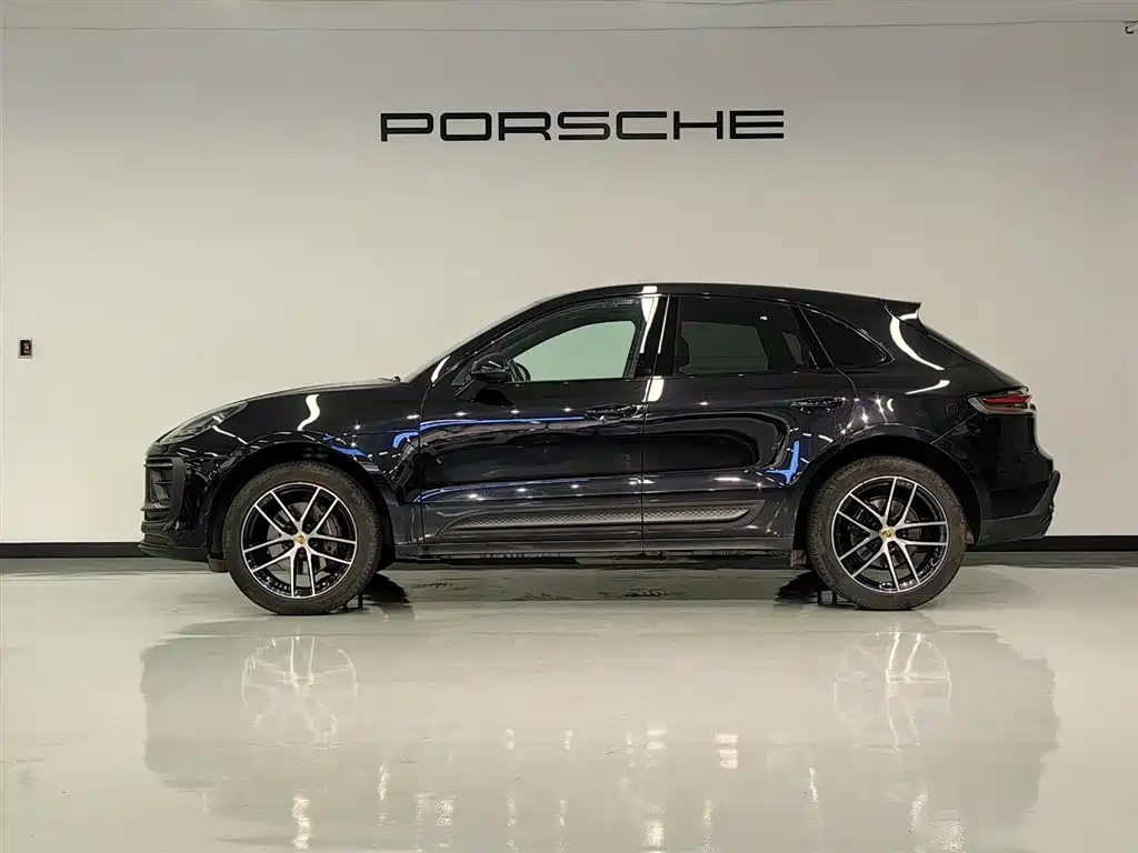 Porsche Macan 2022 — фото 4