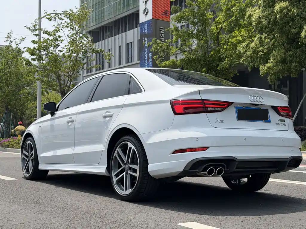 Audi A3 2020 — фото 11